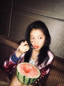 独舌娱乐谢娜吃瓜,揭秘娱乐圈幕后故事